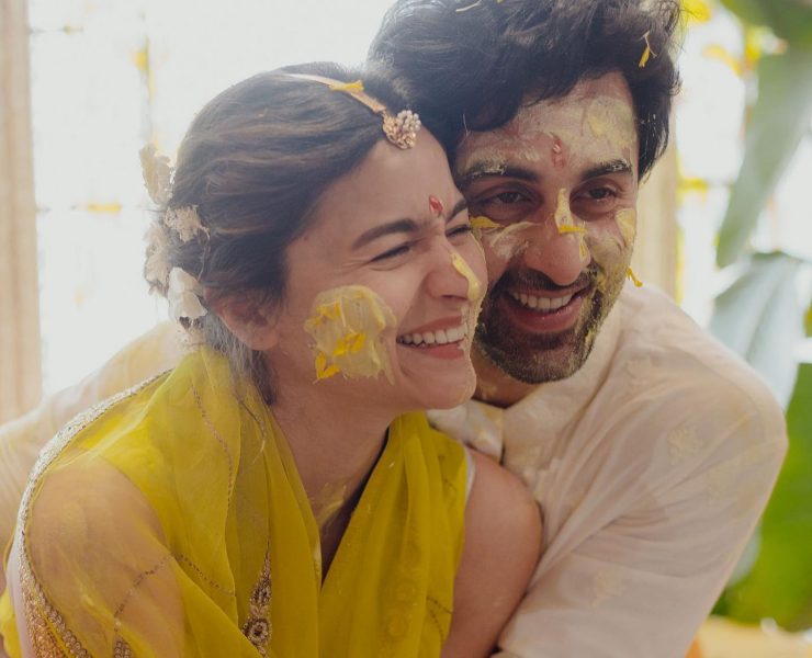 The internet has a lot to say about Alia Bhatt and Ranbir Kapoor's relationship